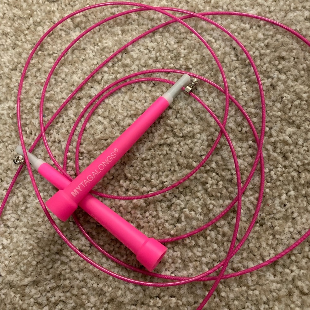 Adjustable Jump Rope - Picture 2 of 2